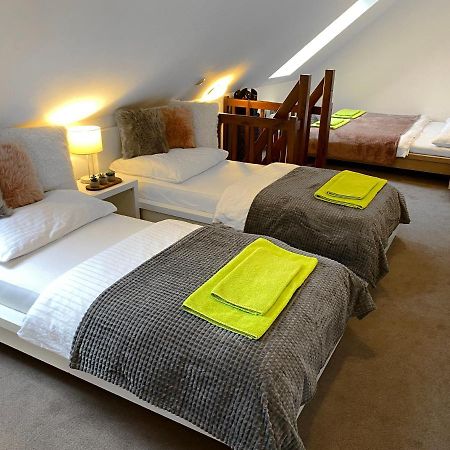 Apartman Tulanie 62 Kamzik Donovaly 2 Izbovy Mezonet Deluxe Parkovanie V Podzemnej Garazi Zdarma エクステリア 写真