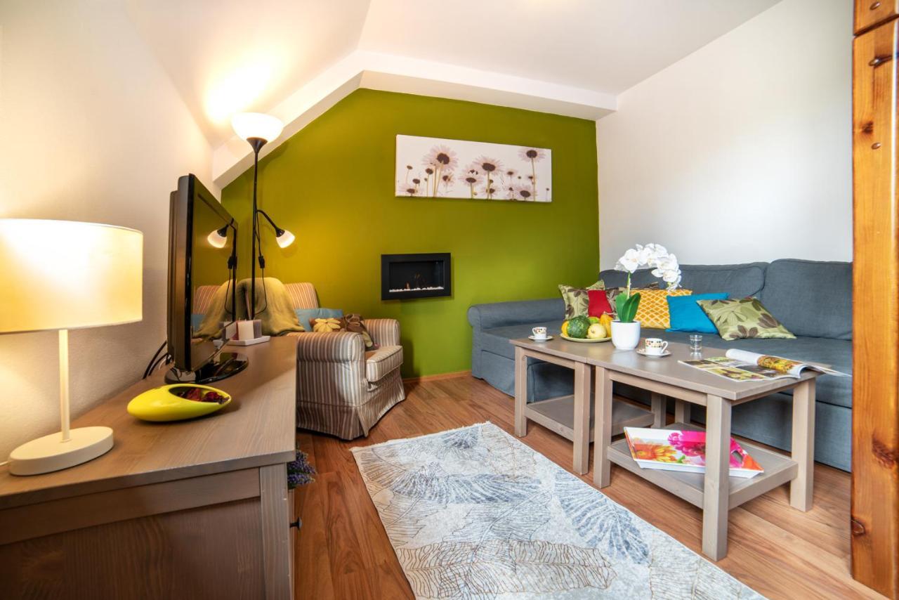 Apartman Tulanie 62 Kamzik Donovaly 2 Izbovy Mezonet Deluxe Parkovanie V Podzemnej Garazi Zdarma エクステリア 写真